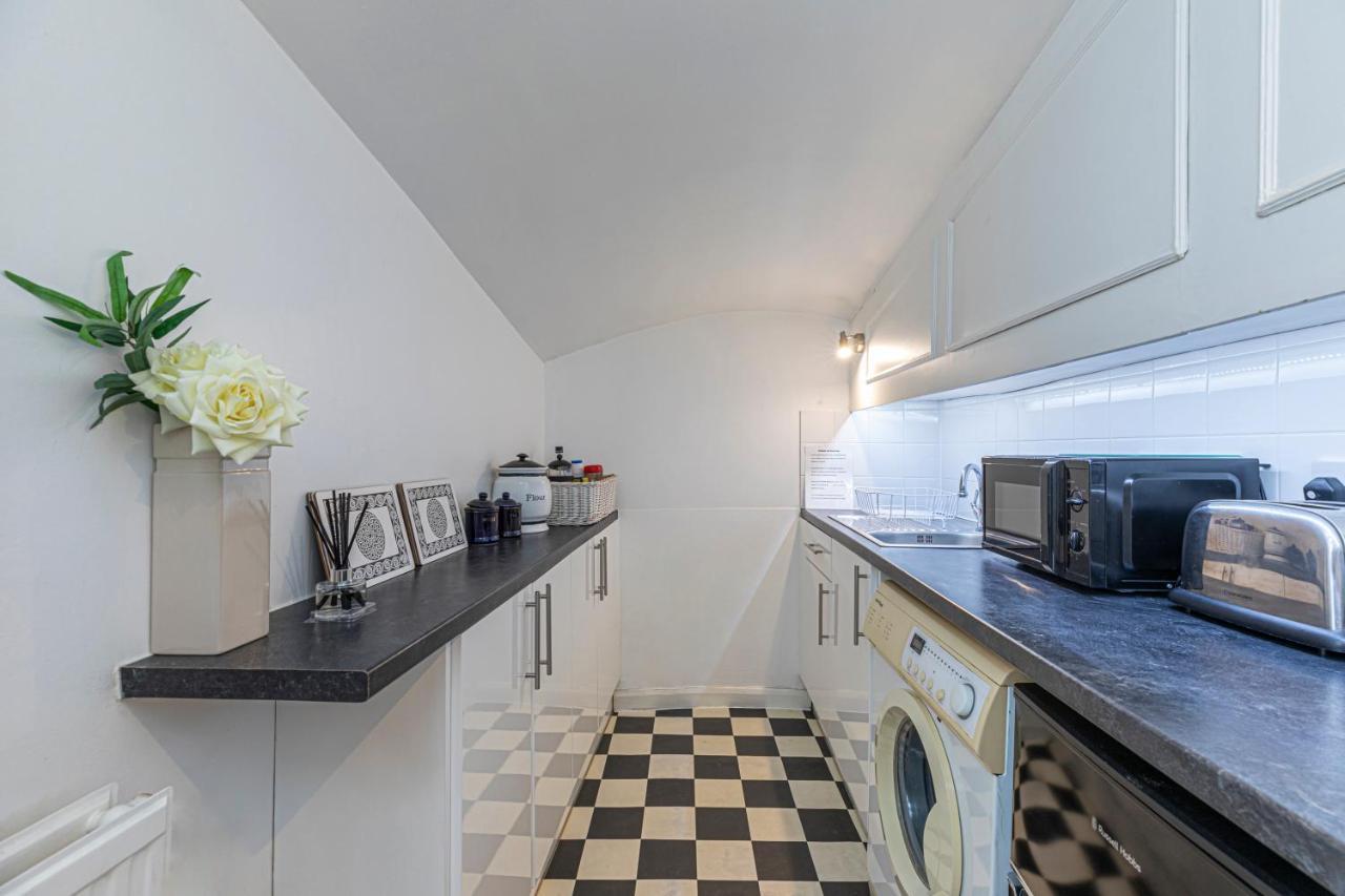 Joivy Attractive 2Br Flat In Little Venice, Maida Vale Leilighet London Eksteriør bilde